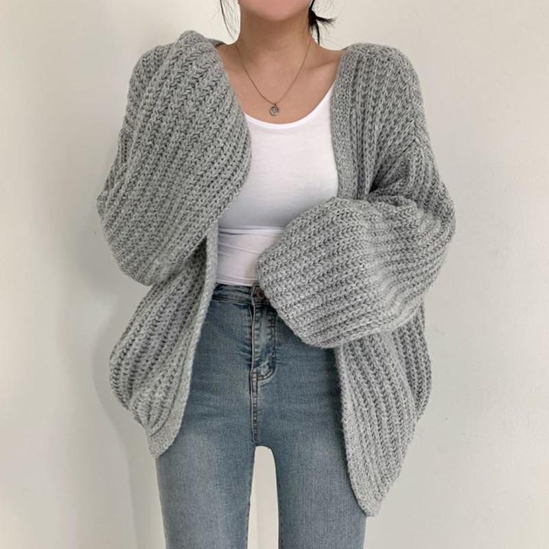 Damen grob gestrickte Oversized Cardigan mit tiefem V-Ausschnitt Mirla-Eva Jonsson