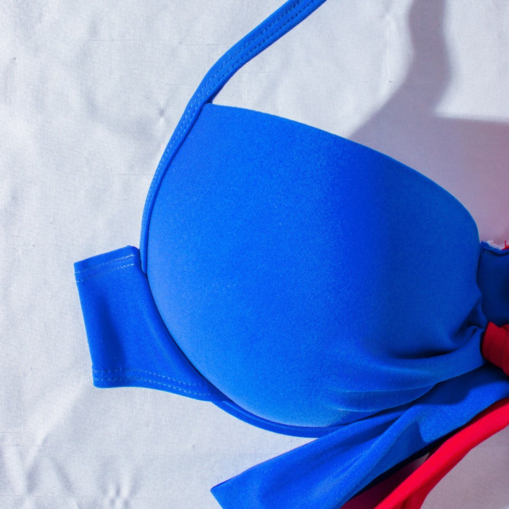 Damen high-waisted bikini with playful knot design Mirla-Eva Jonsson