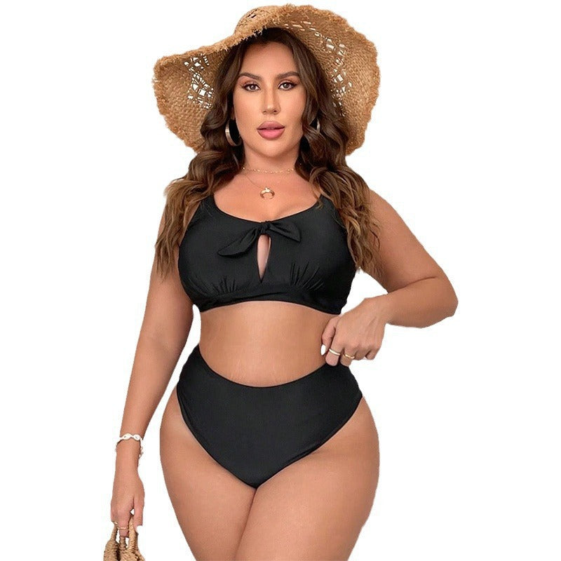 Damen högskuren bikiniunderdel med asymmetrisk design och eleganta cut-outs Mirla-Eva Jonsson