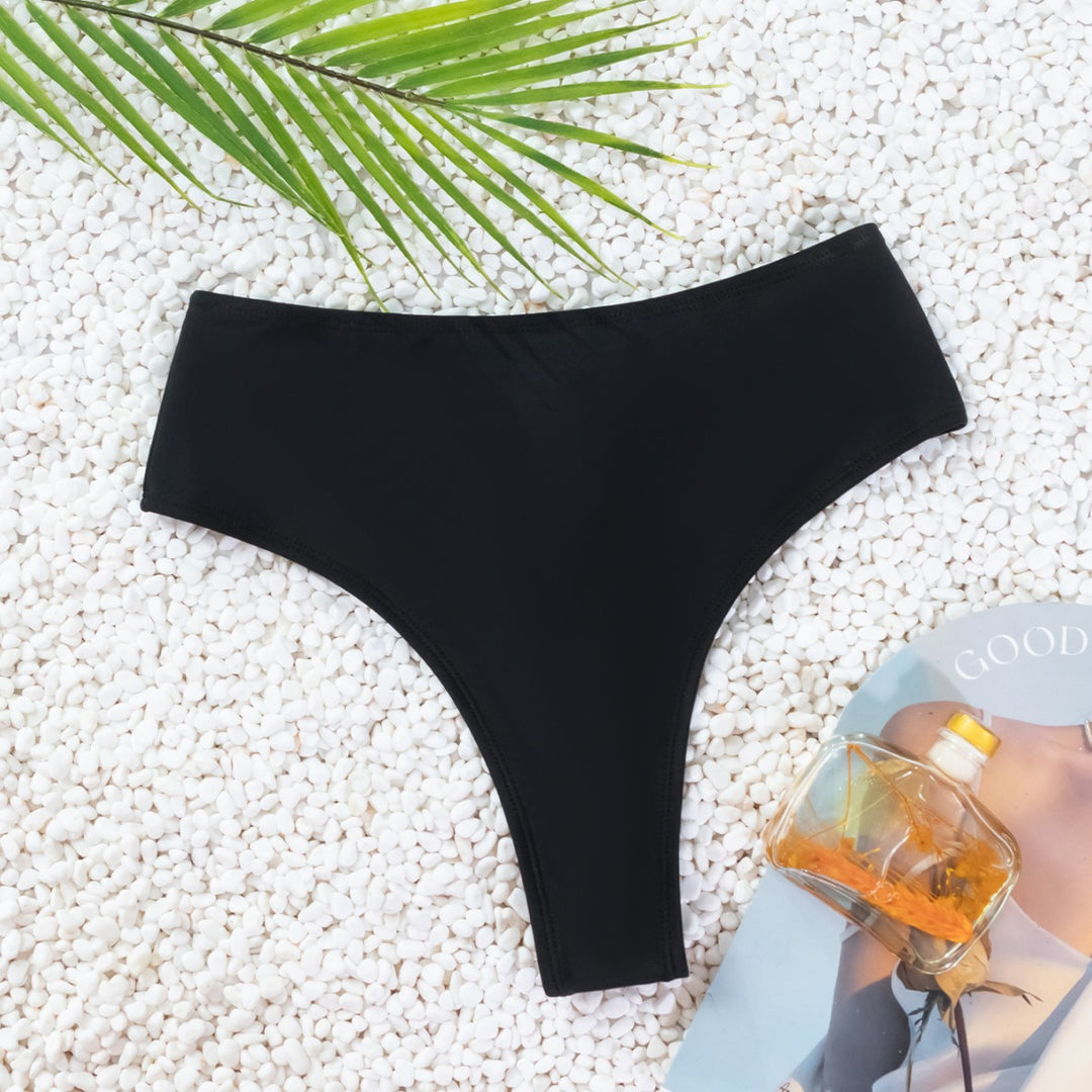 Damen högskurna bikiniunderdelar i minimalistisk design med bekväm midja Mirla-Eva Jonsson