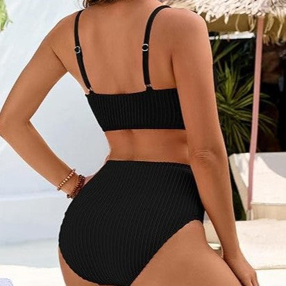 Damen högsölje bikini-set med volangdetaljer och justerbara axelband Mirla-Eva Jonsson