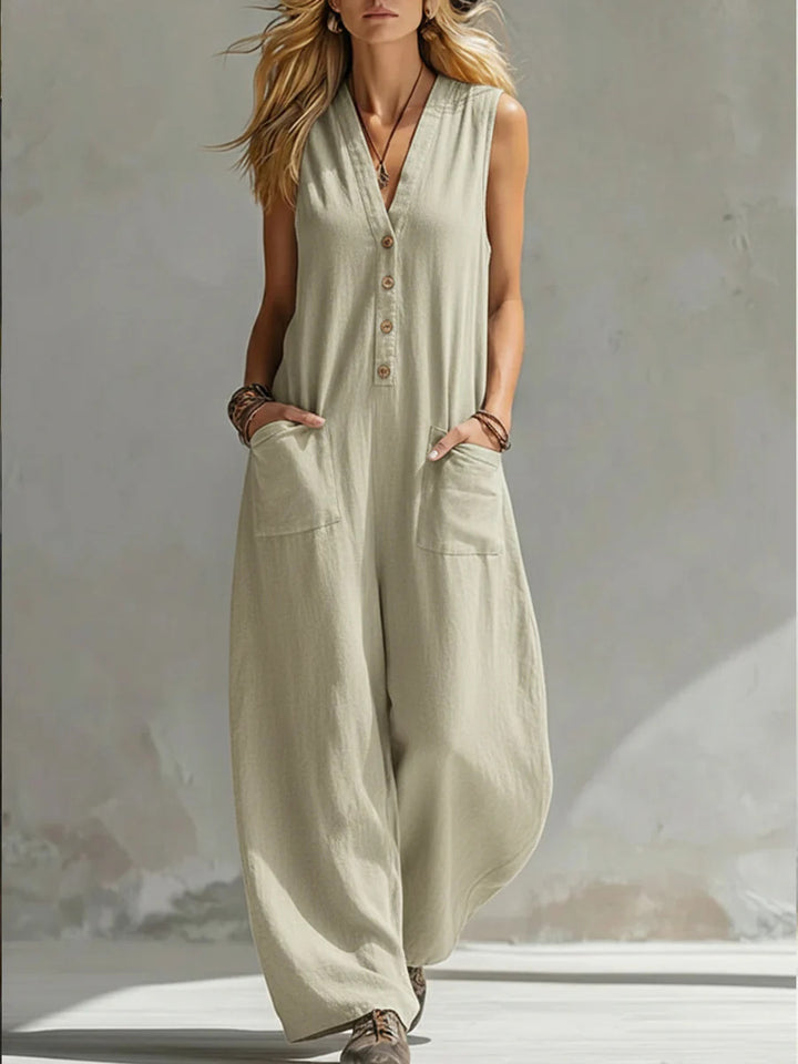 Damen jumpsuit med djup V-ringning och praktiska fickor Mirla-Eva Jonsson