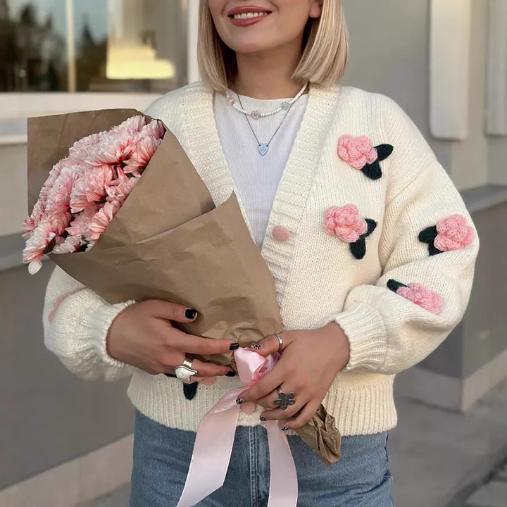 Damen kavaj med blommiga applikationer och voluminösa ärmar Mirla-Eva Jonsson