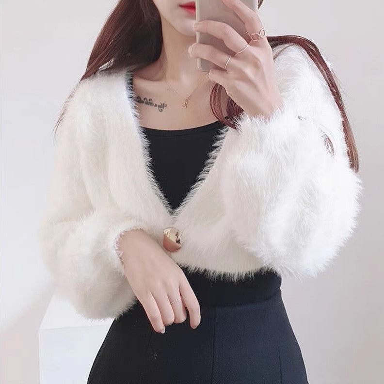 Damen kuschelige Bolerojacke im modischen und flauschigen Design Mirla-Eva Jonsson