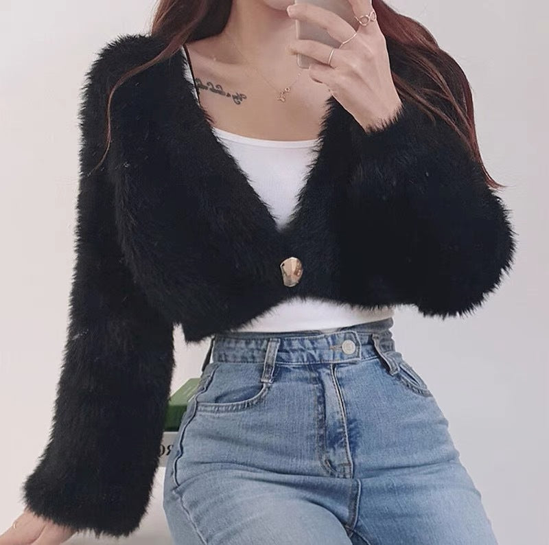 Damen kuschelige Bolerojacke im modischen und flauschigen Design Mirla-Eva Jonsson