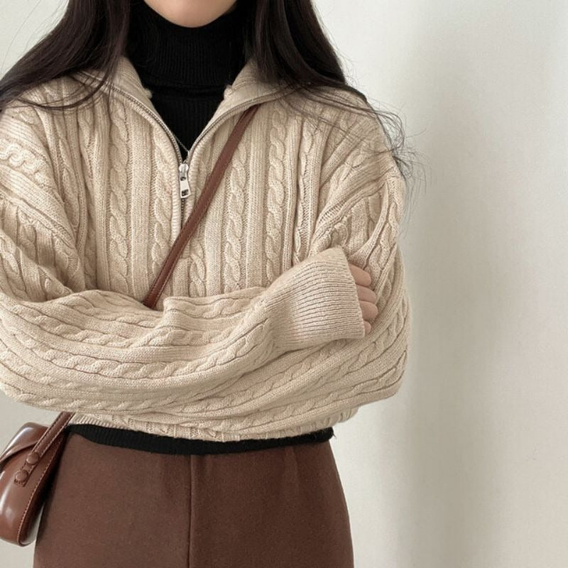 Damen kuscheliger Strickpullover mit hochschließendem Kragen und Zipper Mirla-Eva Jonsson