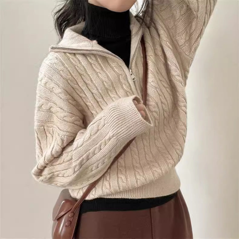 Damen kuscheliger Strickpullover mit hochschließendem Kragen und Zipper Mirla-Eva Jonsson