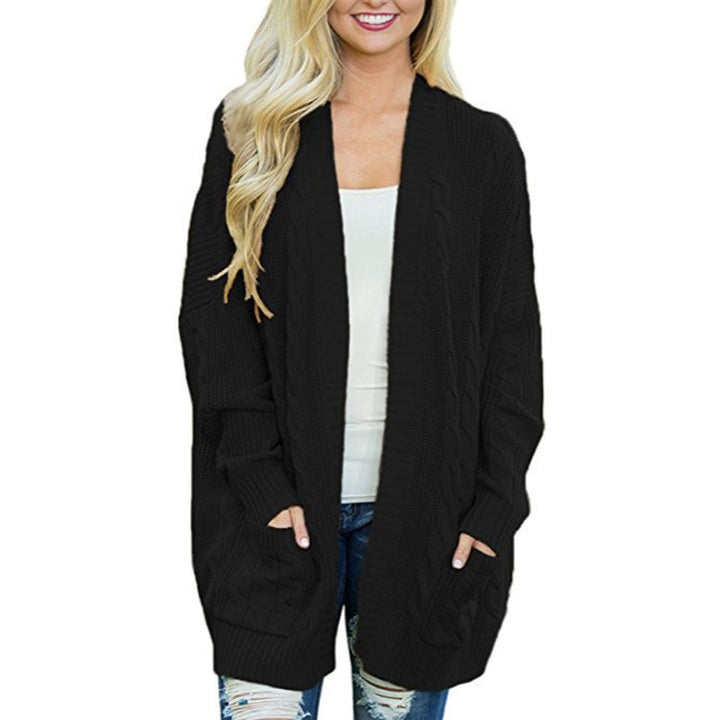 Damen lässige Strickjacke mit Kabelmuster und großzügigen Taschen Mirla-Eva Jonsson