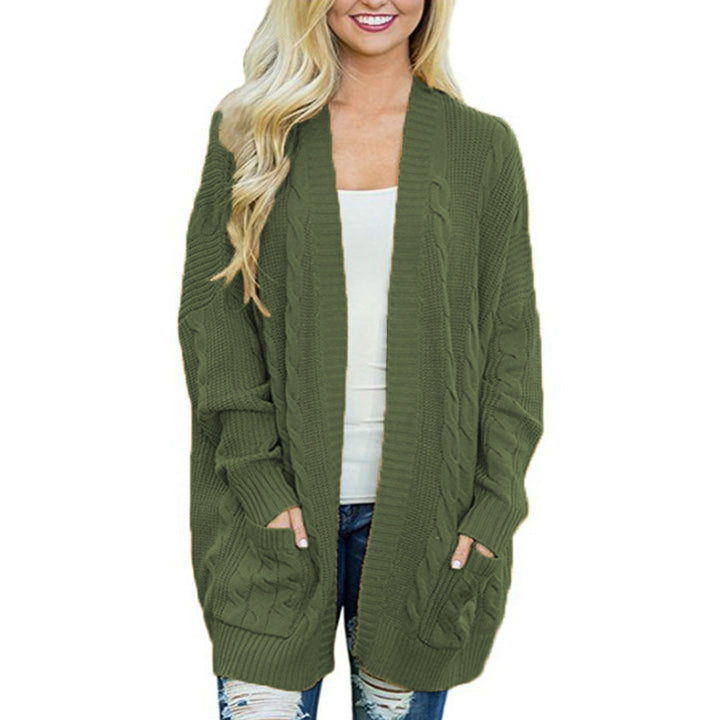 Damen lässige Strickjacke mit Kabelmuster und großzügigen Taschen Mirla-Eva Jonsson