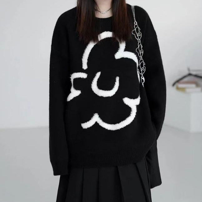 Damen lässiger Strickpullover mit floralem Motiv Mirla-Eva Jonsson