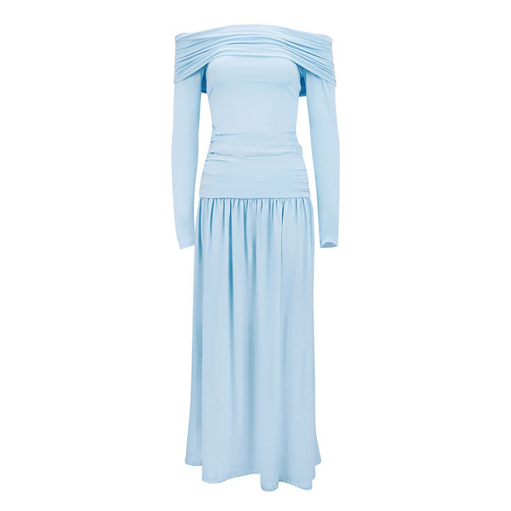 Damen maxiklänning med elegant rynkning och off-shoulder design Mirla-Eva Jonsson
