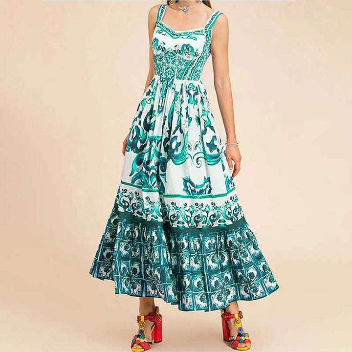 Damen maxikleid med elegant A-linje skärning och blomsterdesign detaljer Mirla-Eva Jonsson