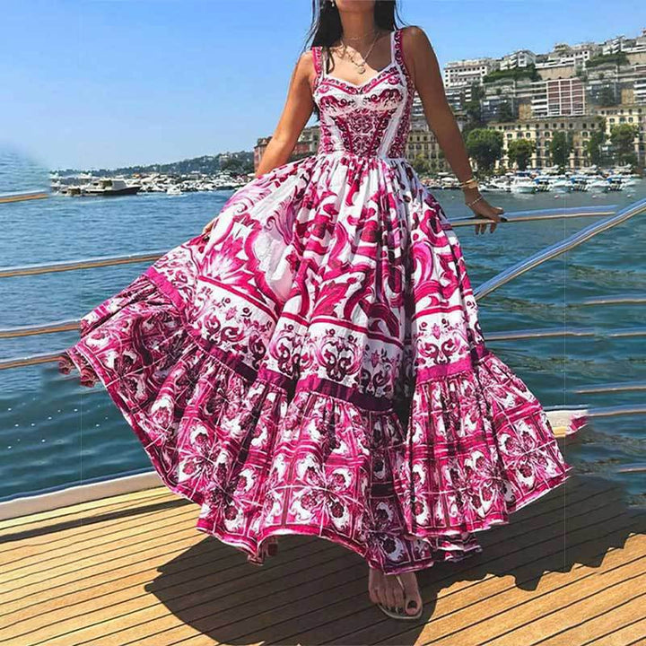 Damen maxikleid med elegant A-linje skärning och blomsterdesign detaljer Mirla-Eva Jonsson