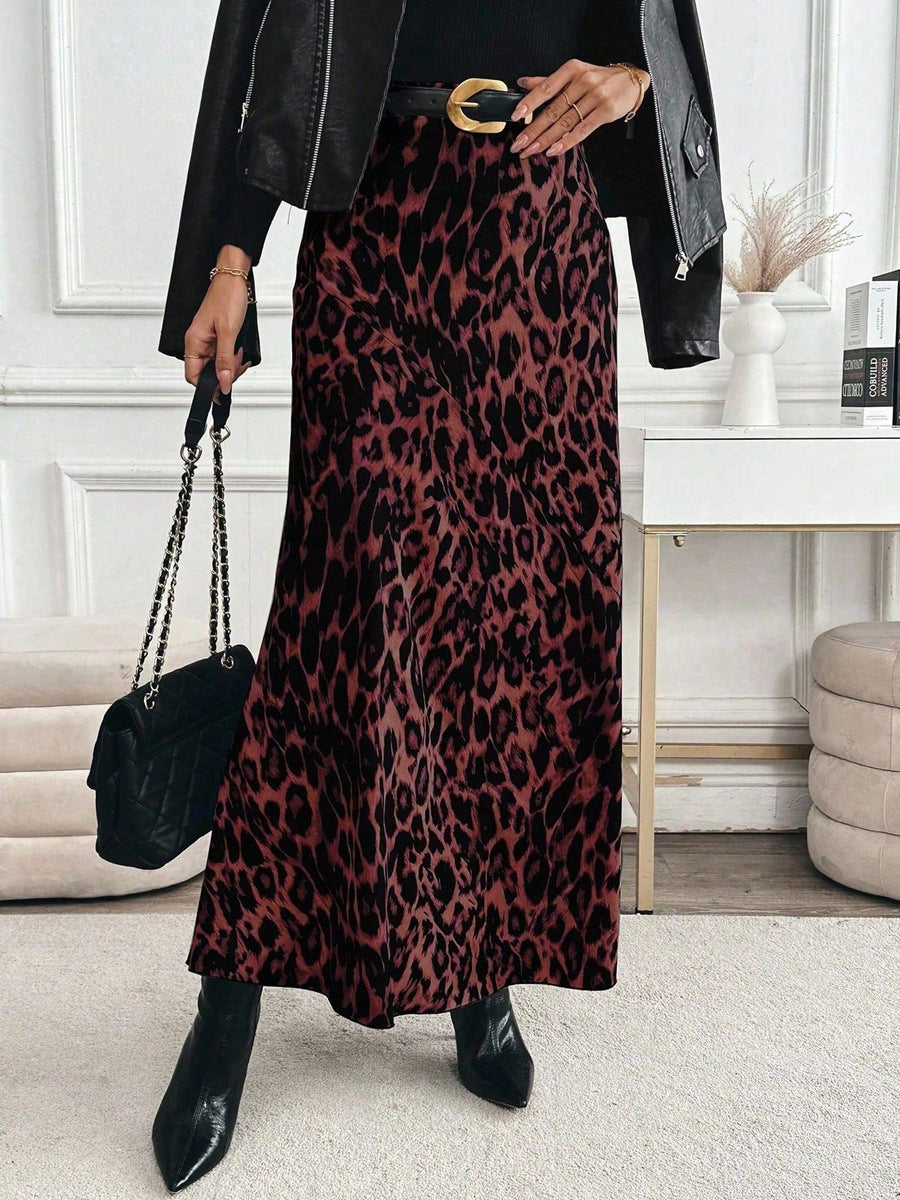 Damen maxiskirt with fashionable leopard pattern Mirla-Eva Jonsson