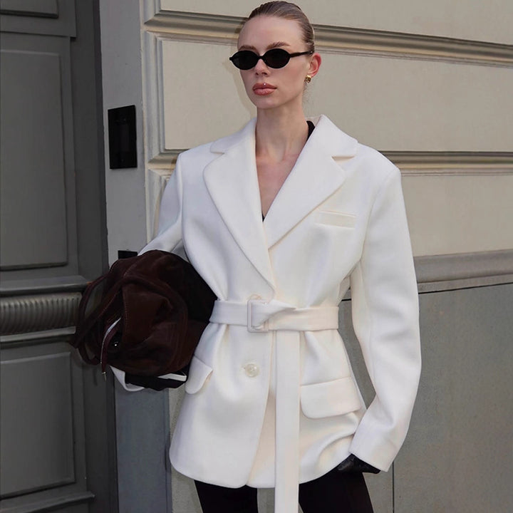 Damen moderikt blazer med midjebälte och praktiska fickor Eva Jonsson-Eva Jonsson