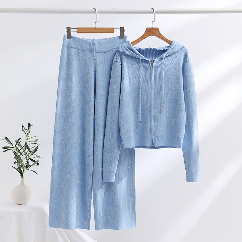 Damen modernt loungewear-set med hög krage och dragkedja Mirla-Eva Jonsson