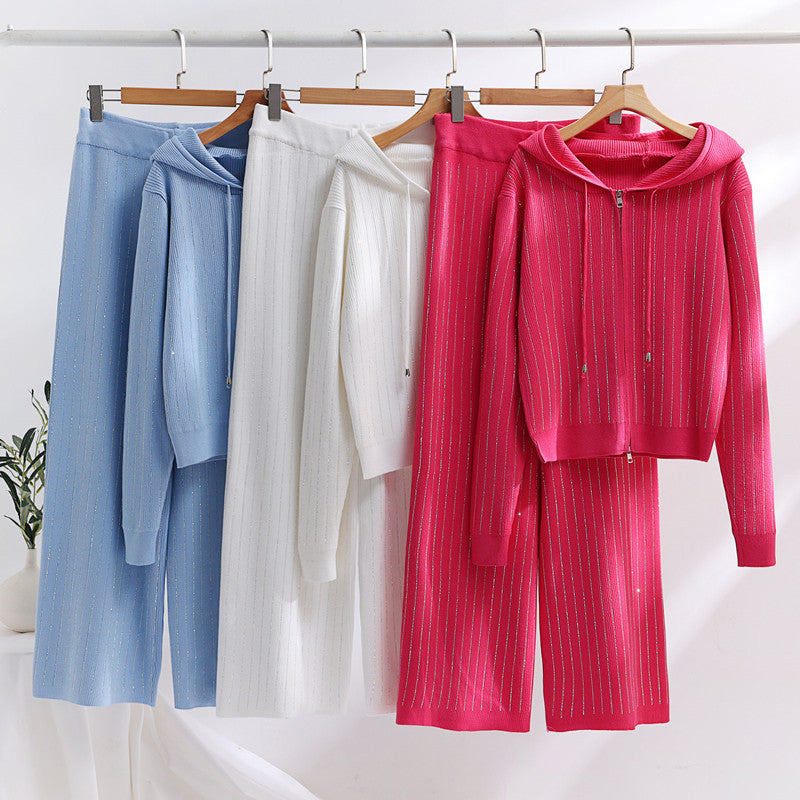 Damen modernt loungewear-set med hög krage och dragkedja Mirla-Eva Jonsson