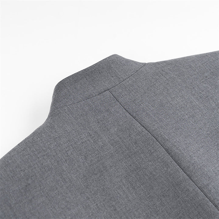 Damen modisch kort jacka med asymmetrisk design och elegant ståkrage Mirla-Eva Jonsson