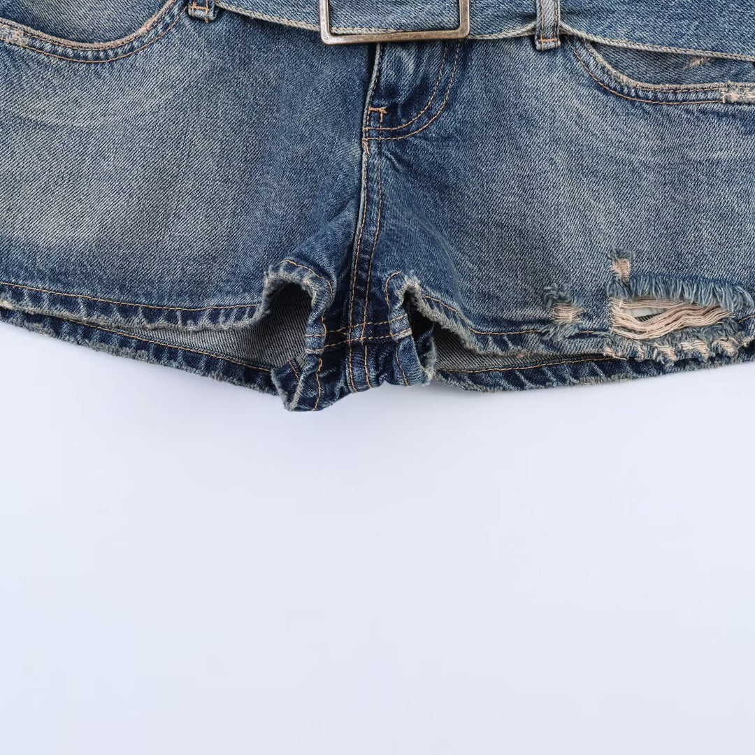 Damen modische Destroyed Denim-shorts med justerbart bälte Mirla-Eva Jonsson