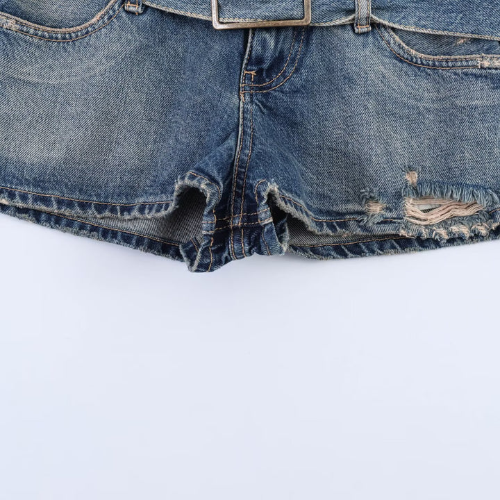Damen modische Destroyed Denim-shorts med justerbart bälte Mirla-Eva Jonsson