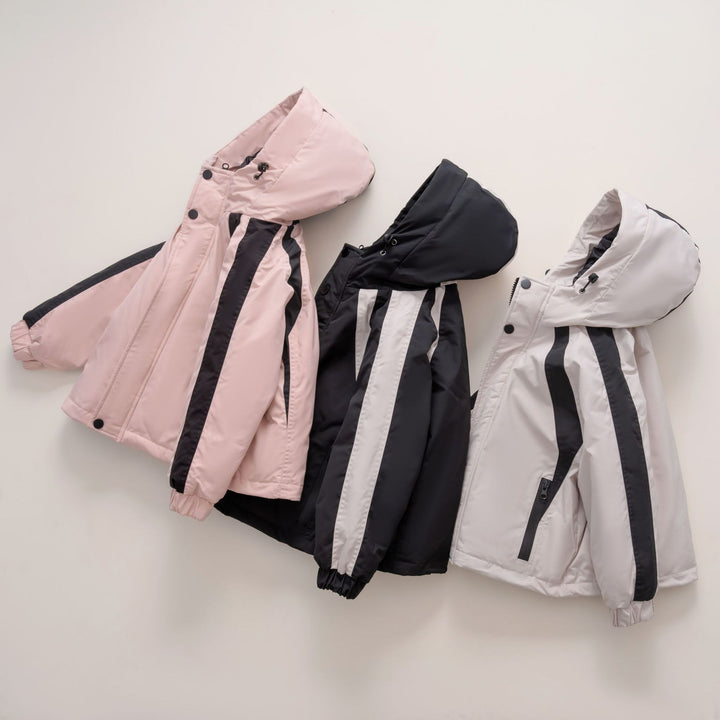 Damen modische Funktionsjacke mit Kapuze und thermoregulierendem Futter Mirla-Eva Jonsson
