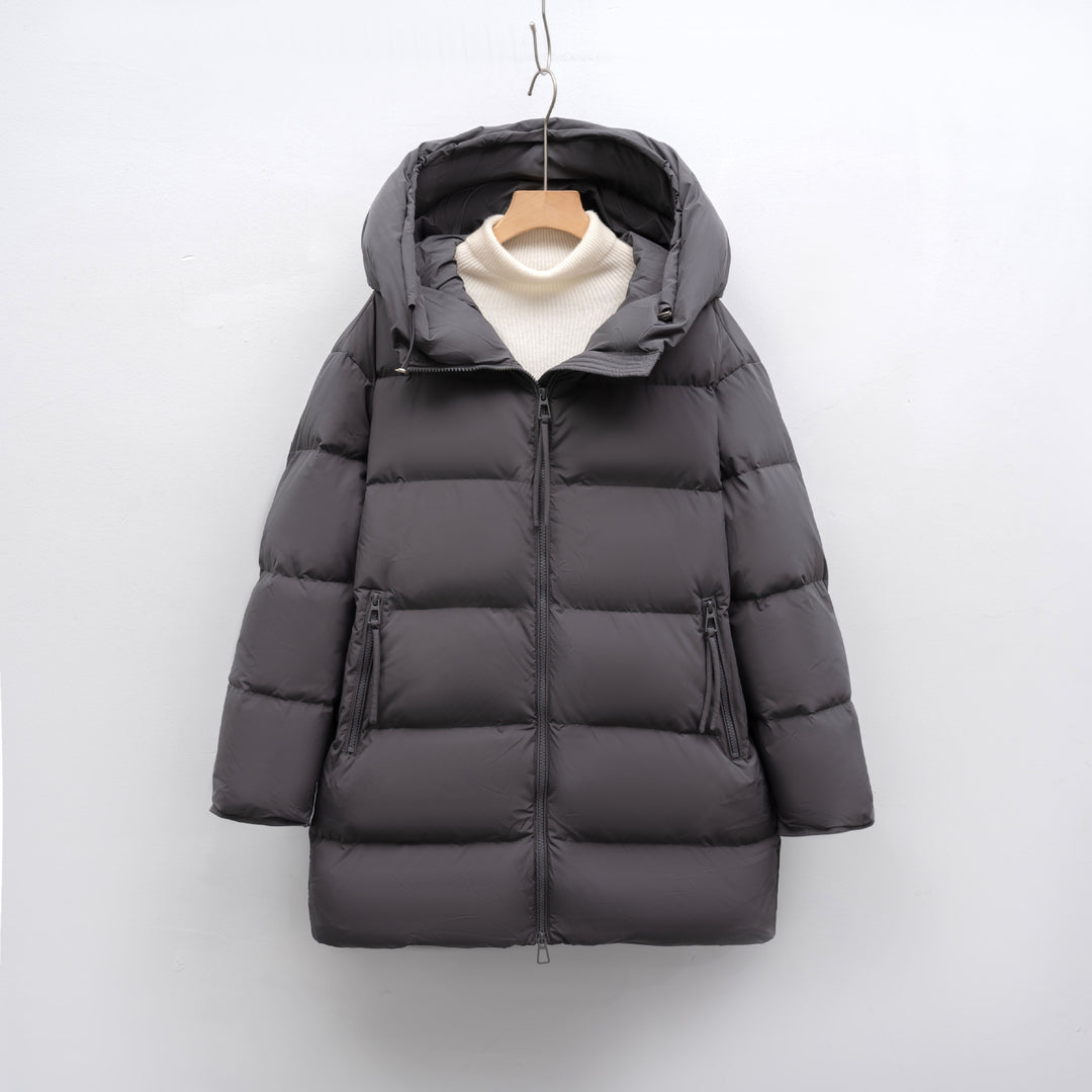 Damen modische Winterjacke im Oversized-Stil mit Kapuze Mirla-Eva Jonsson