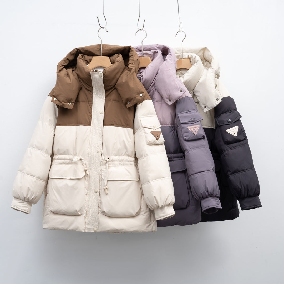 Damen modische Winterjacke mit funktionalen Taschen und großzügiger Kapuze Mirla-Eva Jonsson