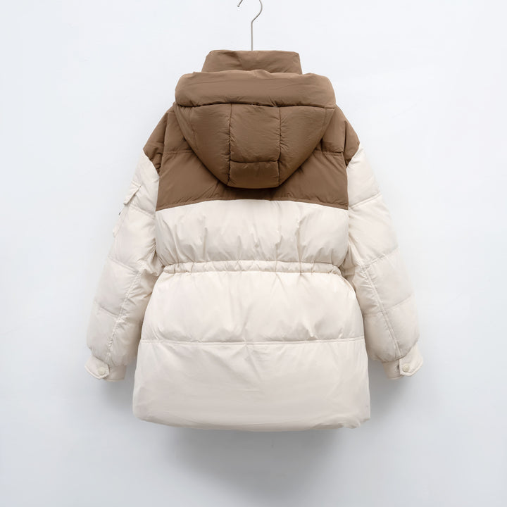 Damen modische Winterjacke mit funktionalen Taschen und großzügiger Kapuze Mirla-Eva Jonsson