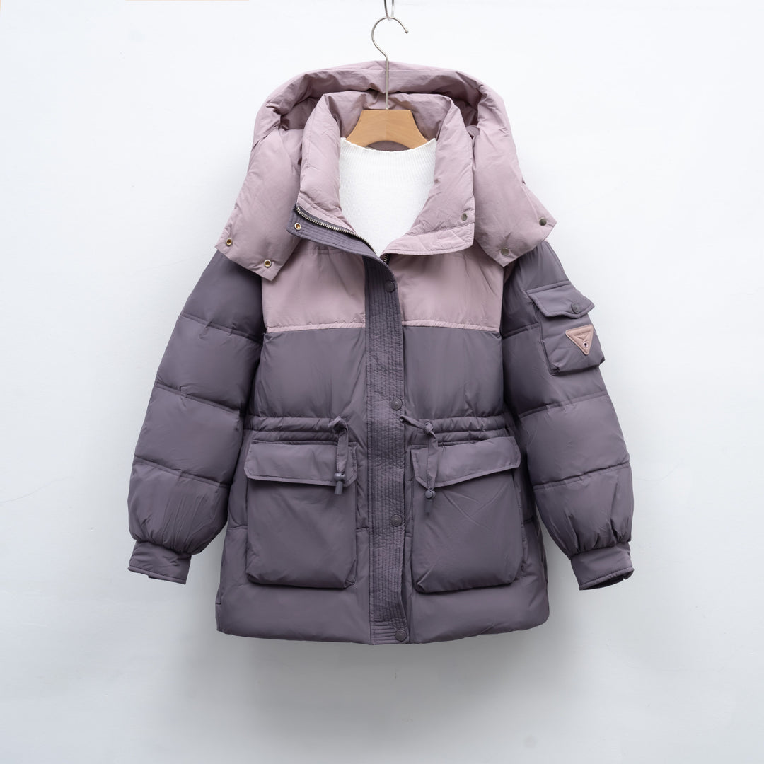 Damen modische Winterjacke mit funktionalen Taschen und großzügiger Kapuze Mirla-Eva Jonsson
