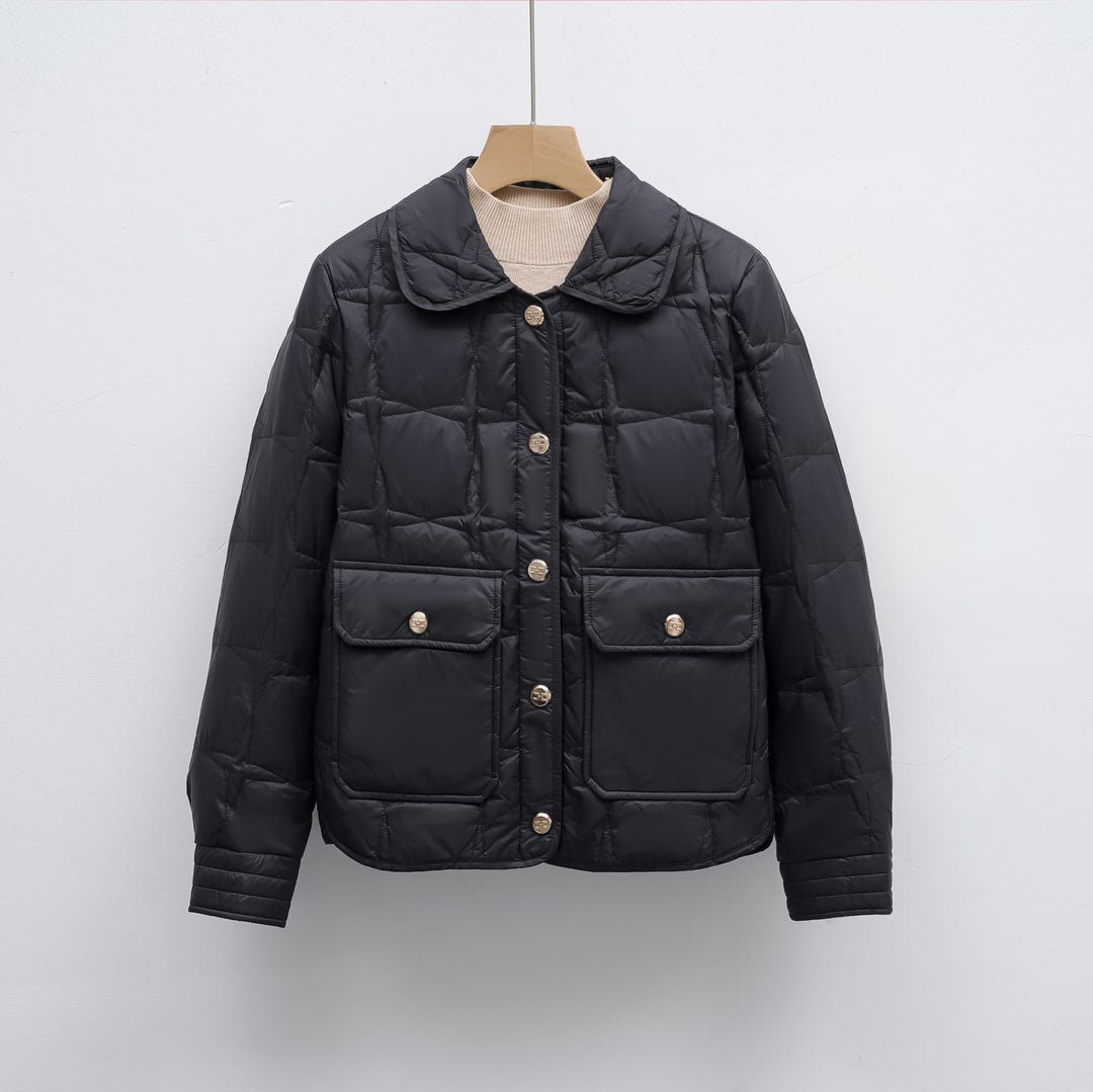 Damen modische gesteppte Jacke mit Taschen und Knopfverschluss Mirla-Eva Jonsson