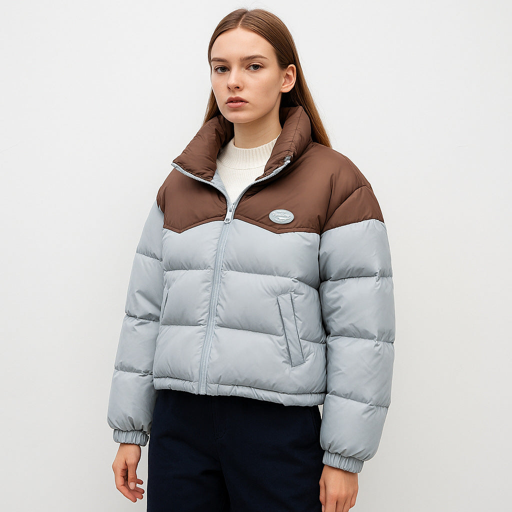 Damen modische kurz geschnittene Steppjacke mit hohem Kragen und praktischem Reißverschluss Mirla-Eva Jonsson