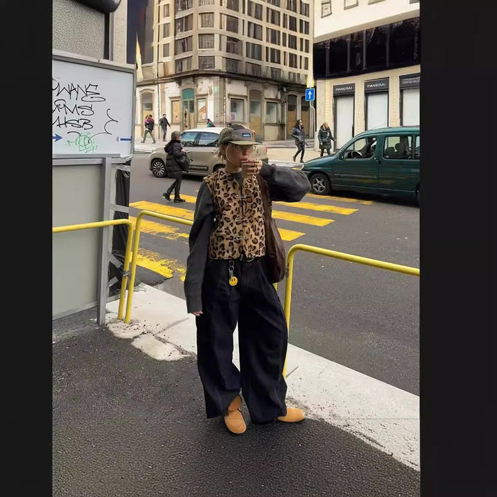 Damen modische väst i leopardmönster med bekväma ärmar Mirla-Eva Jonsson