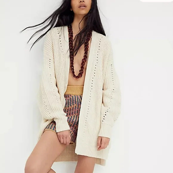 Damen offene Strickjacke mit leichter Lochstruktur und komfortabler Passform Mirla-Eva Jonsson