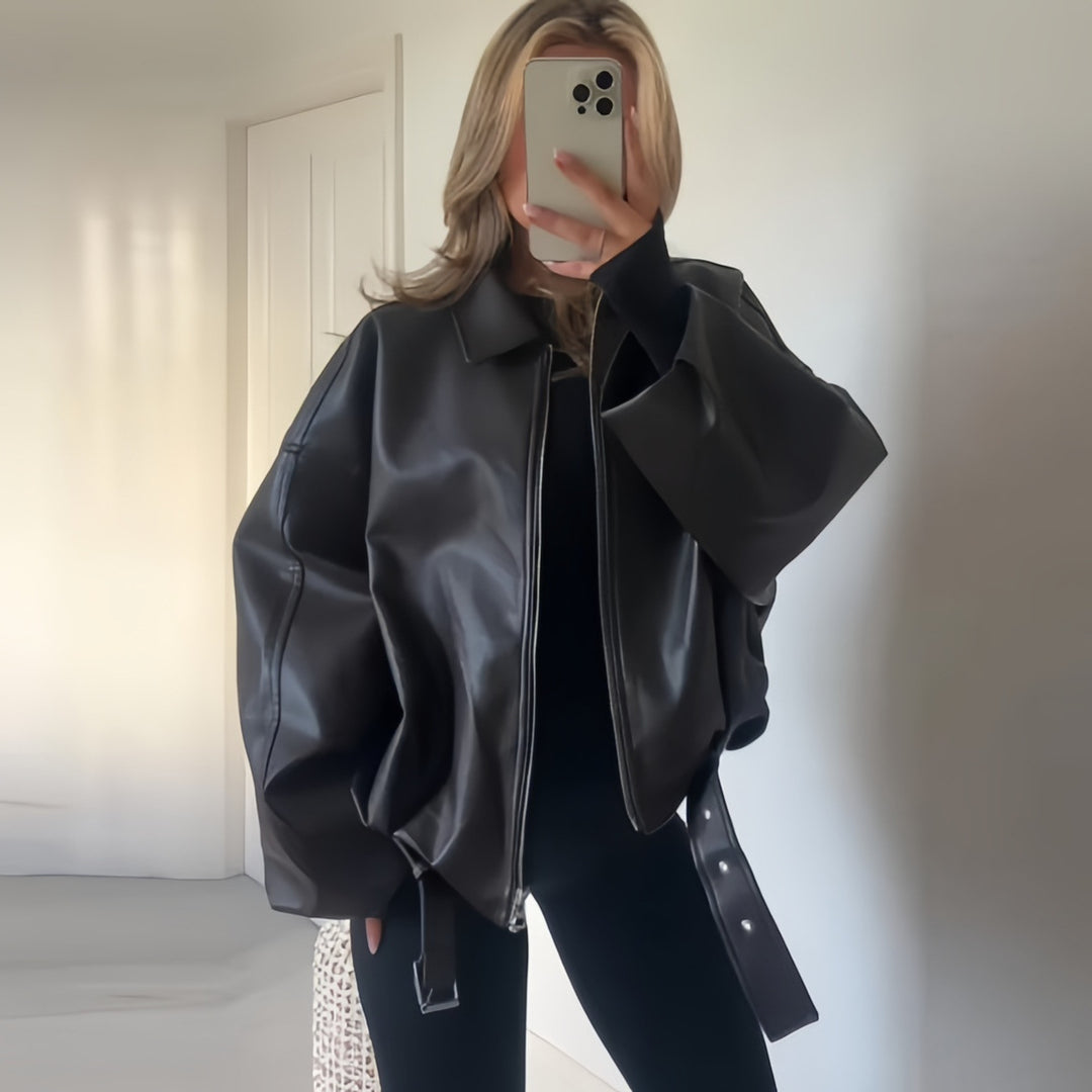 Damen oversized konstläderjacka med avslappnad snitt Mirla-Eva Jonsson