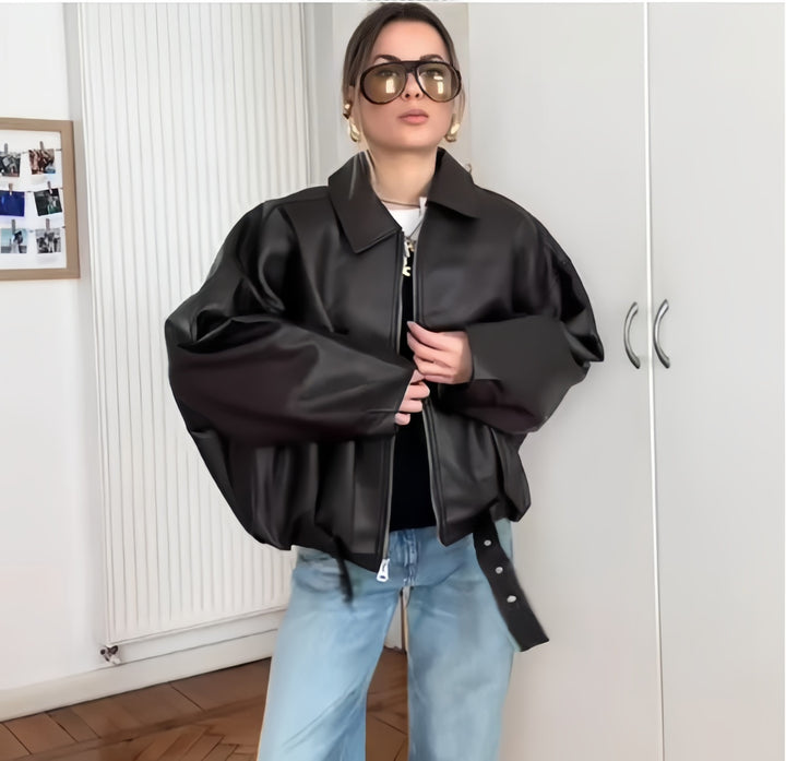 Damen oversized konstläderjacka med avslappnad snitt Mirla-Eva Jonsson