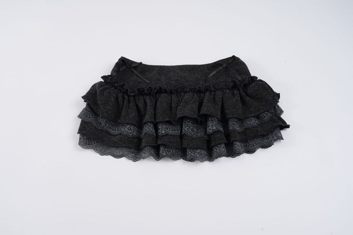 Damen ruffle skirt with lace trim and elastic waistband Mirla-Eva Jonsson