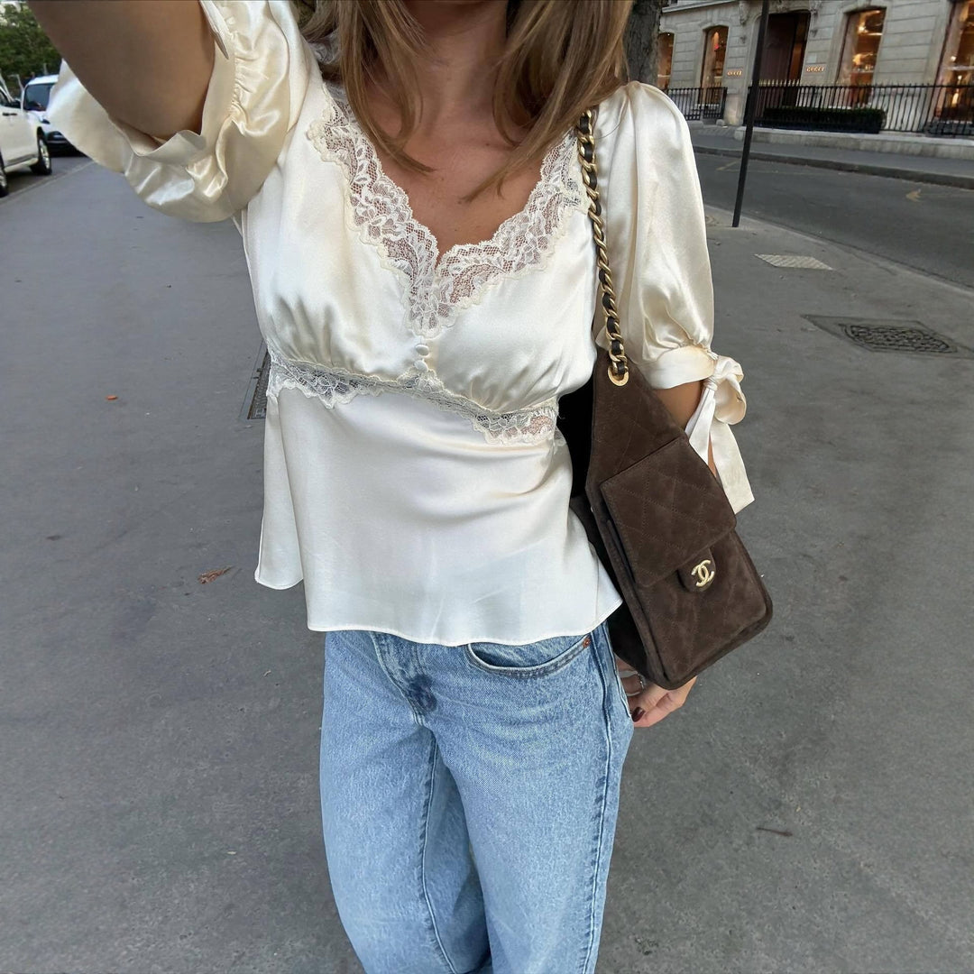 Damen satinblus med spetsdetaljer Mirla-Eva Jonsson