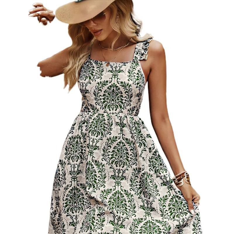Damen sommarlikt figursytt klänning med blommönster och elegant snitt Mirla-Eva Jonsson