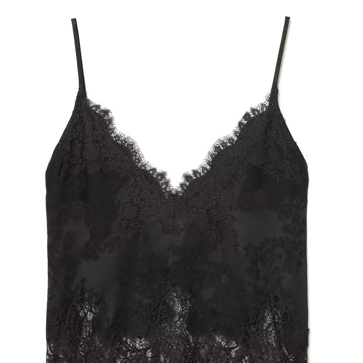 Damen spets-camisole med förförisk V-ringning och elegant spetsdetalj Mirla-Eva Jonsson