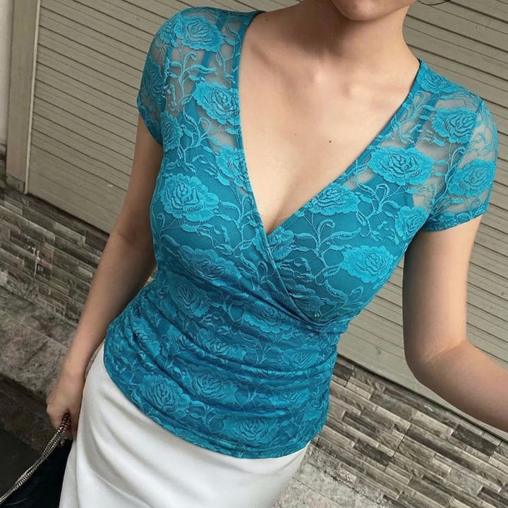 Damen spetstop med romantisk blomsterprint och V-ringning Mirla-Eva Jonsson