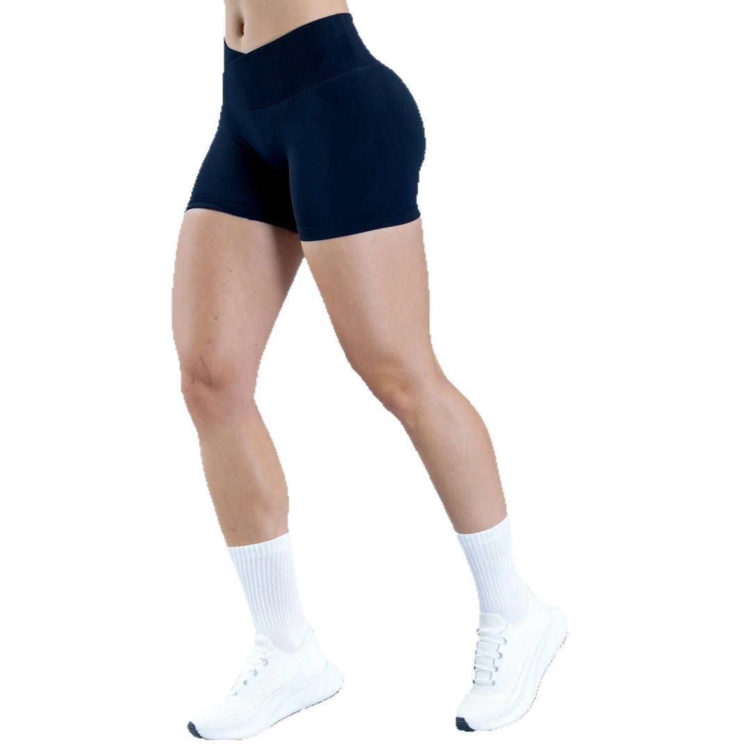 Damen sporty shorts with high waist and figure-shaping cut Mirla-Eva Jonsson