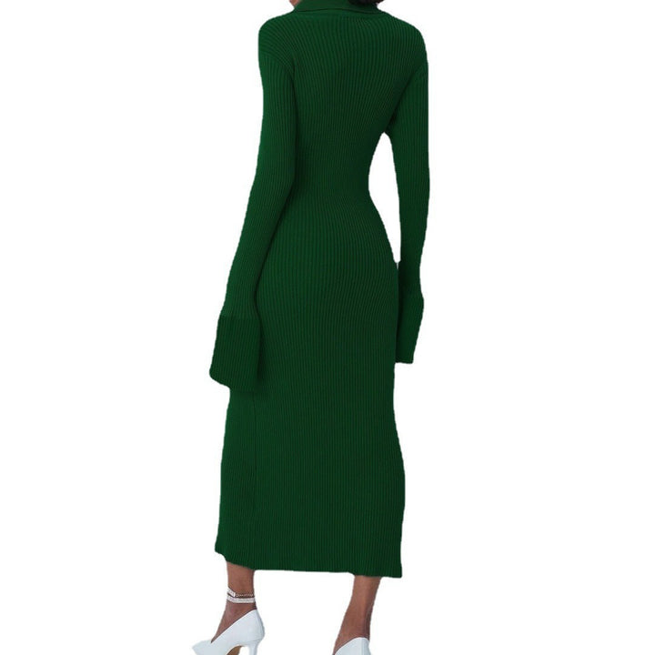 Damen stickklänning med modernt knäppningssystem och elegant slits Eva Jonsson-Eva Jonsson