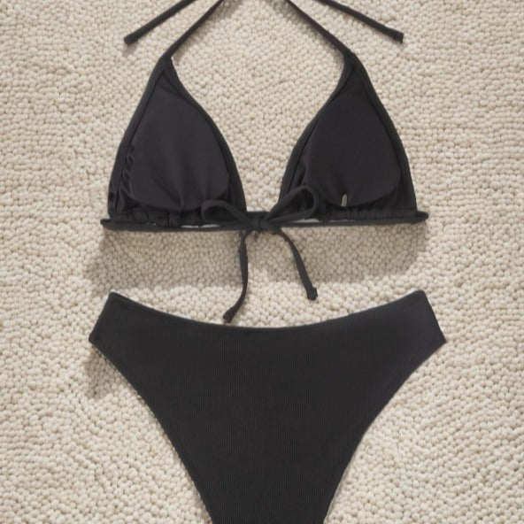 Damen triangel-bikini med elegant skärning och justerbara band Mirla-Eva Jonsson