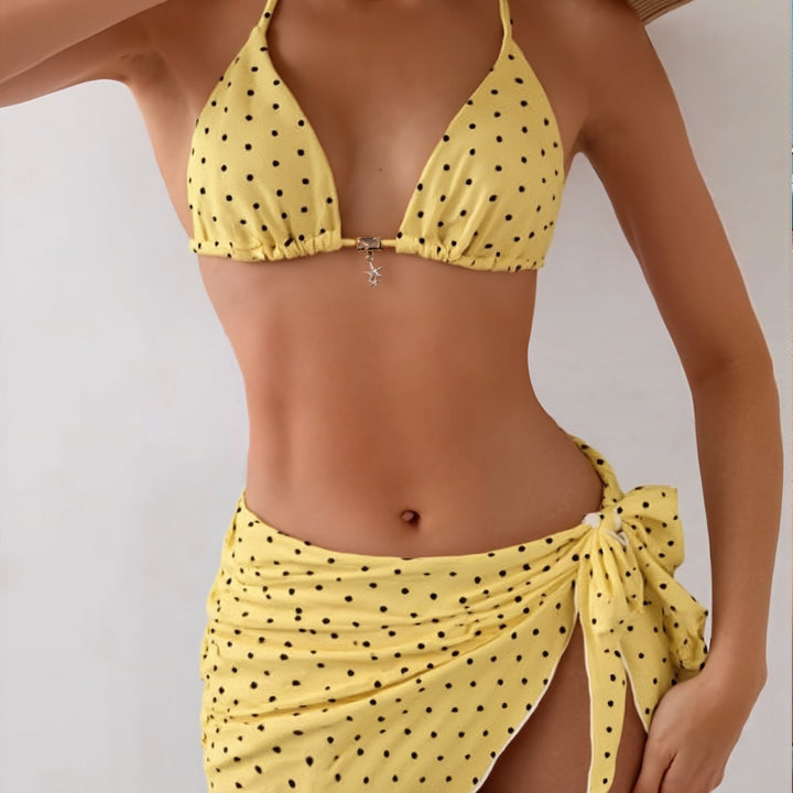 Damen triangel-bikini med justerbara axelremmar och eleganta ringdetaljer Mirla-Eva Jonsson