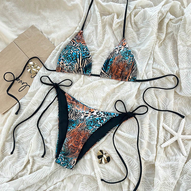 Damen triangel-bikini med justerbara knytband och djurmotiv Mirla-Eva Jonsson