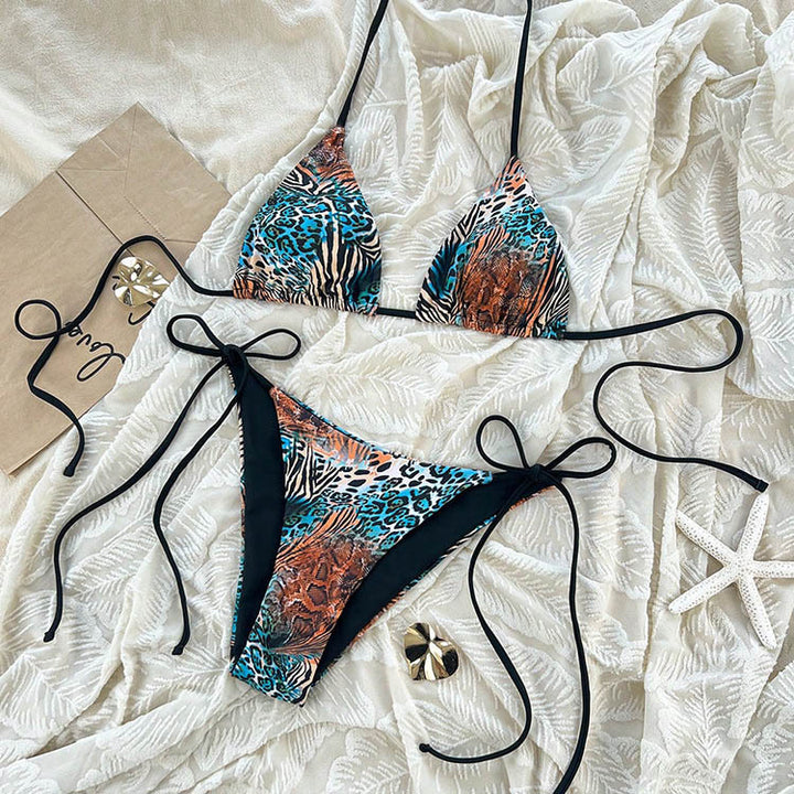 Damen triangel-bikini med justerbara knytband och djurmotiv Mirla-Eva Jonsson