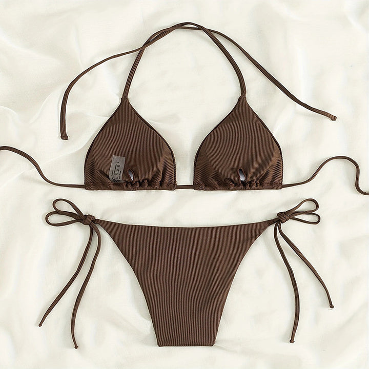Damen triangelbikini med fin ribbstruktur och justerbara axelband Mirla-Eva Jonsson