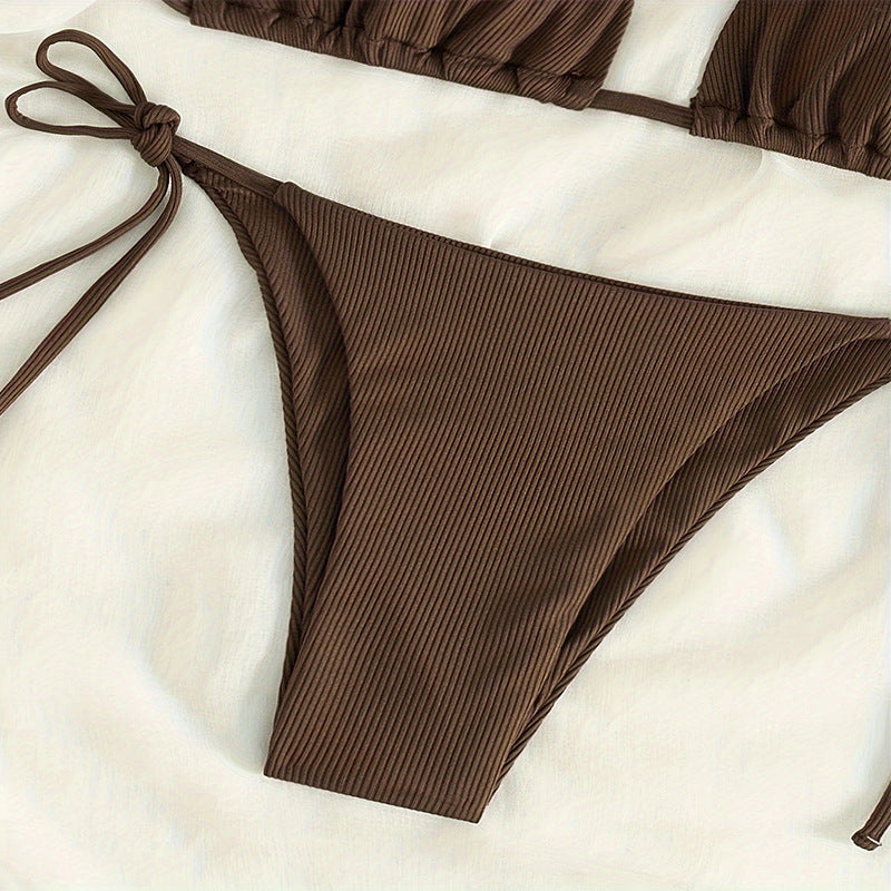 Damen triangelbikini med fin ribbstruktur och justerbara axelband Mirla-Eva Jonsson