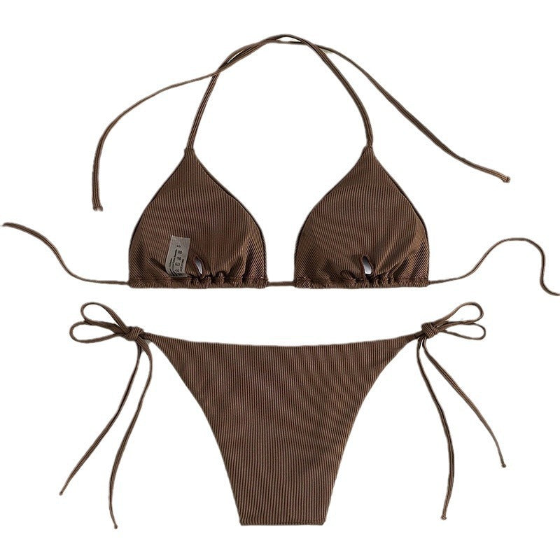 Damen triangelbikini med fin ribbstruktur och justerbara axelband Mirla-Eva Jonsson