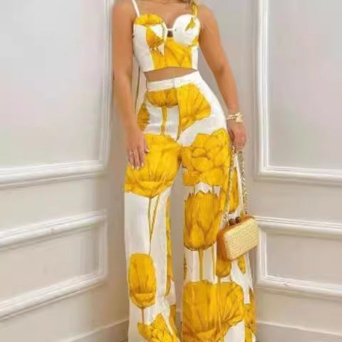 Damen tvådelat set med blommigt mönster och snygg bustier Mirla-Eva Jonsson